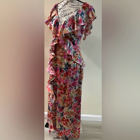 Zara Floral Maxi Dress - Picture 2 of 5